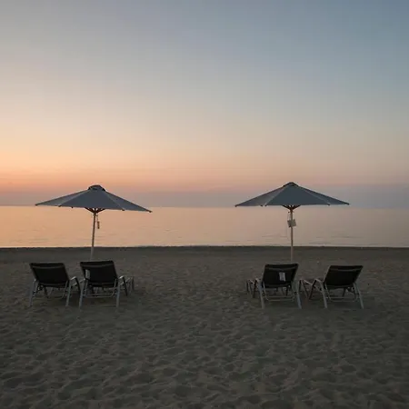Al Mare Selective * Adelianos Kampos